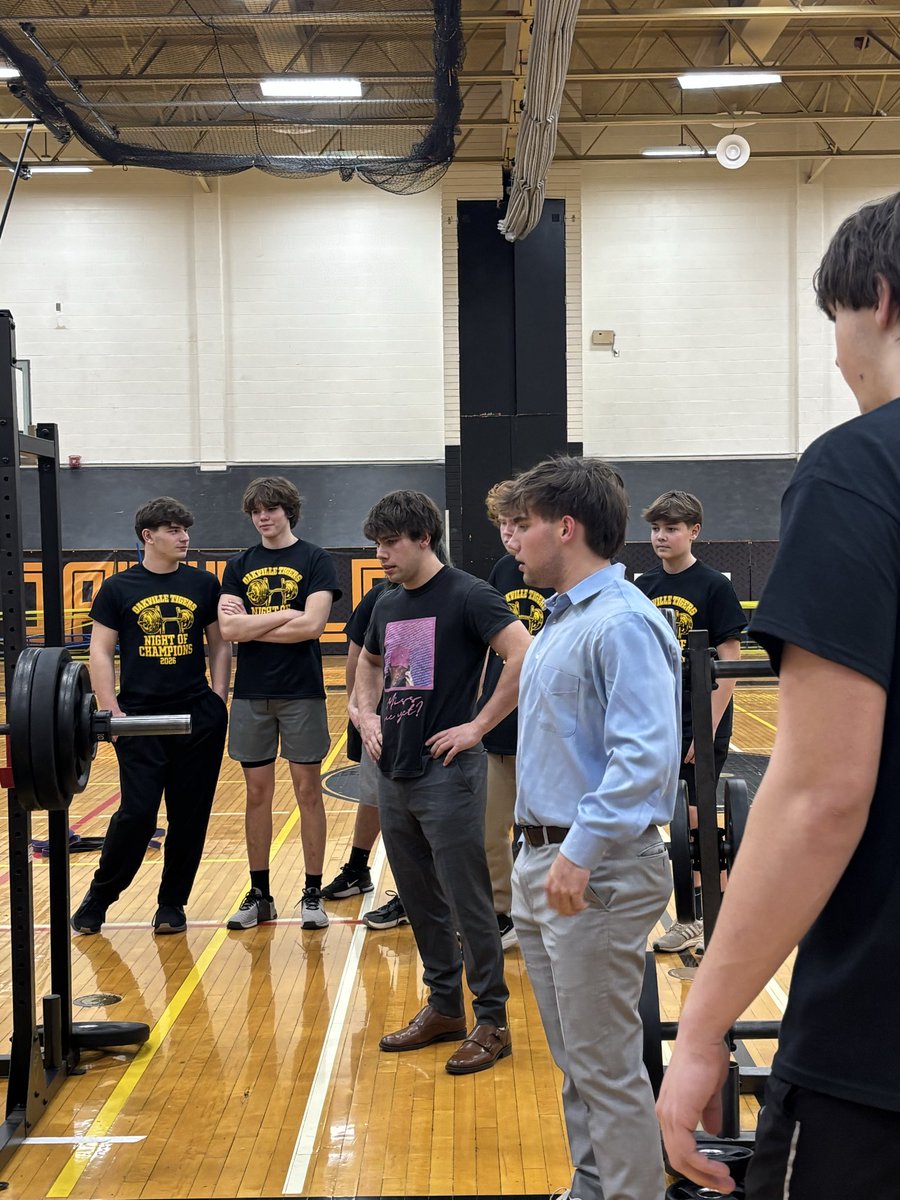 Oakville Tigers Football tweet media