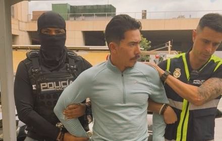 Politics Ec tweet media