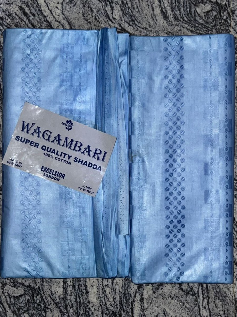 DYED WAGAMBARI EXCELSIOR
N350,000 - 10 YARDS
N175,000 - 5 YARDS
Delivery to your destination 
Pls retweet 🙏🏻