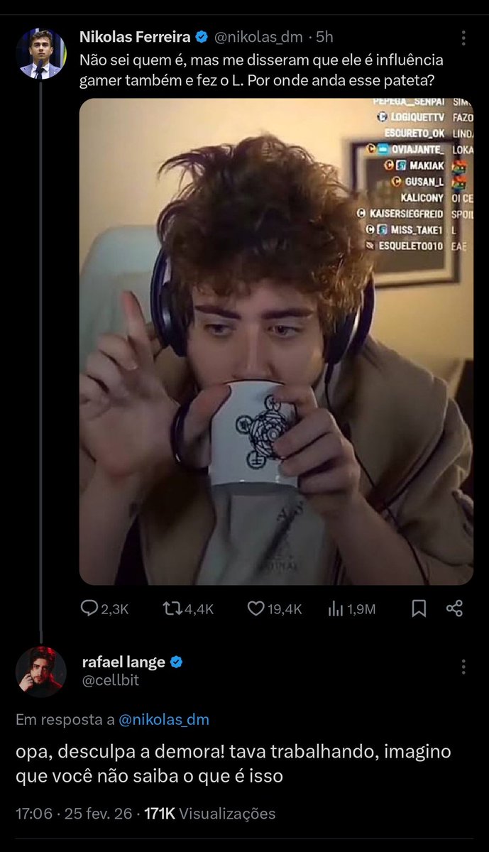 mychxmicalove's tweet photo. calma cellbit eu já tenho hiperfoco no seu trabalho desde os 11 anos não precisa me convencer mais https://t.co/6Ffv8tDKKU