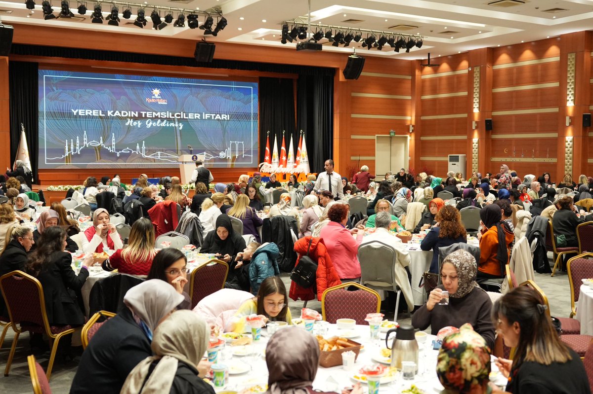 Yerel Kadın Temsilciler İftarımızı, Genel Merkez Kadın Kolları Yerel Yönetimler Başkanı <a href="/TulayKalav/">Tülay Kalav 🇹🇷</a> ve Beykoz Belediye Başkan Vekilimiz <a href="/ozlemvgurzel/">Özlem Vural Gürzel</a>’in katılımıyla gerçekleştirdik.

Ramazan’ın bereketinde; yerel yönetimlerde kadın emeğinin, sahadaki karşılığının ve hizmetteki