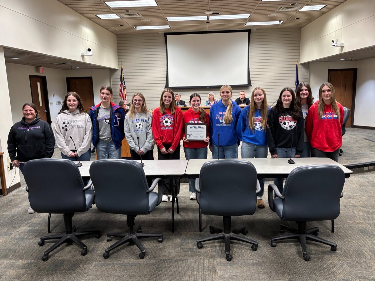 CONGRATULATIONS GIRLS SOCCER!
Academic All American, Team Ethics and Sportsmanship Award and Team Pinnacle Award.