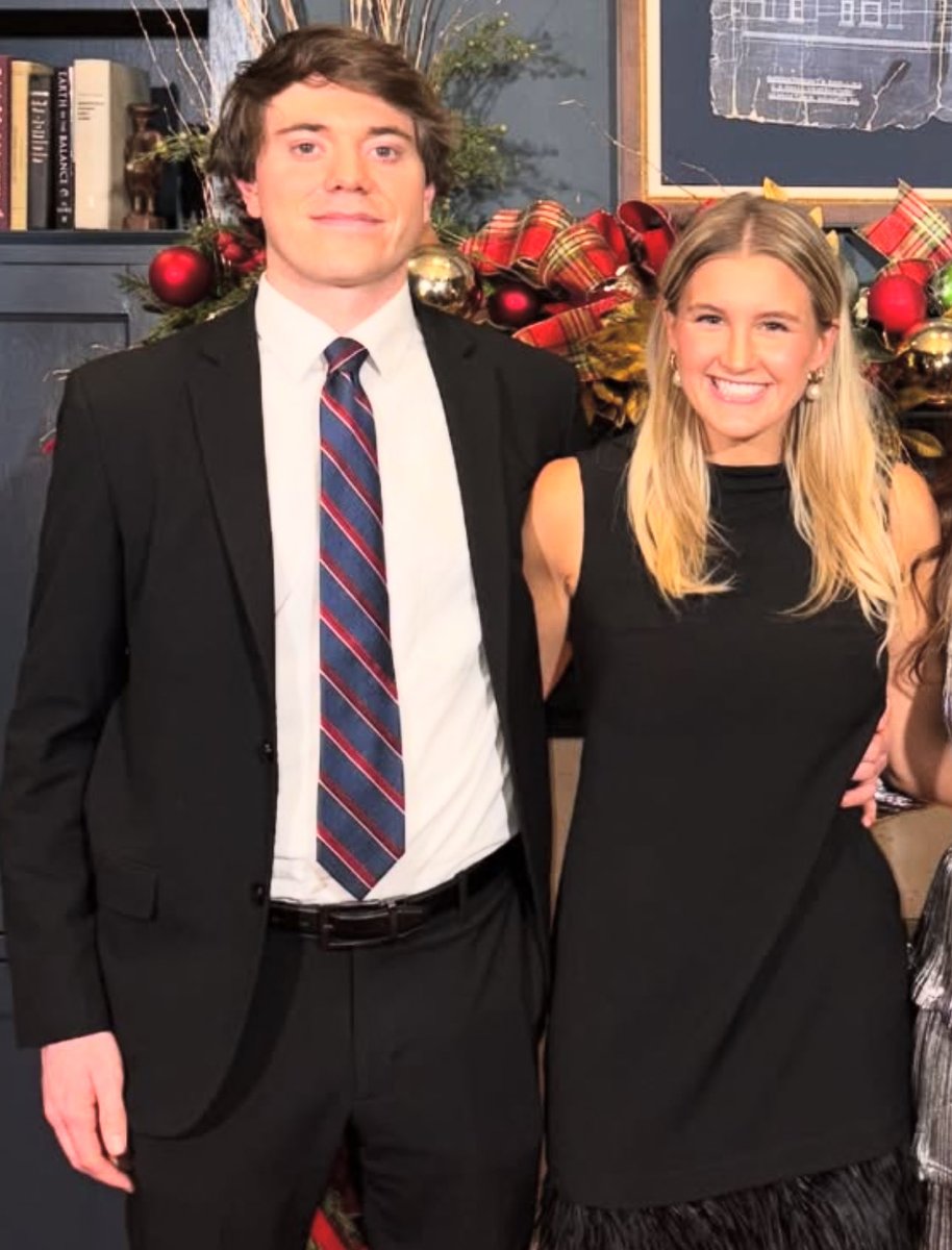 patriottakes's tweet image. According to Wired, MAGA influencer X account “Johnny MAGA” is ran by White House staffer Garrett Wade who is married to White House press assistant Allison Schuster.