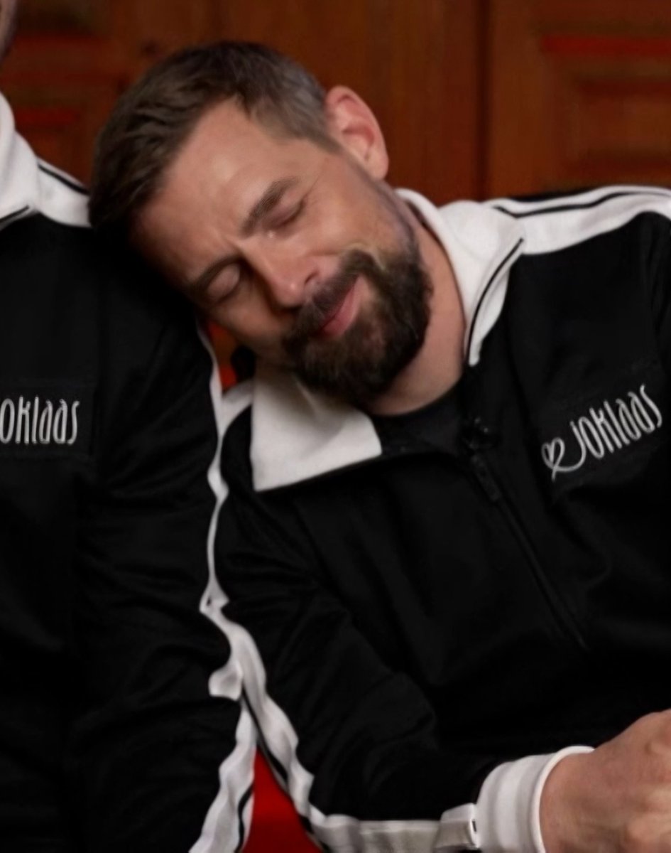 So viel und guter Joko Content in letzter Zeit We are blessed 🙂‍↕️