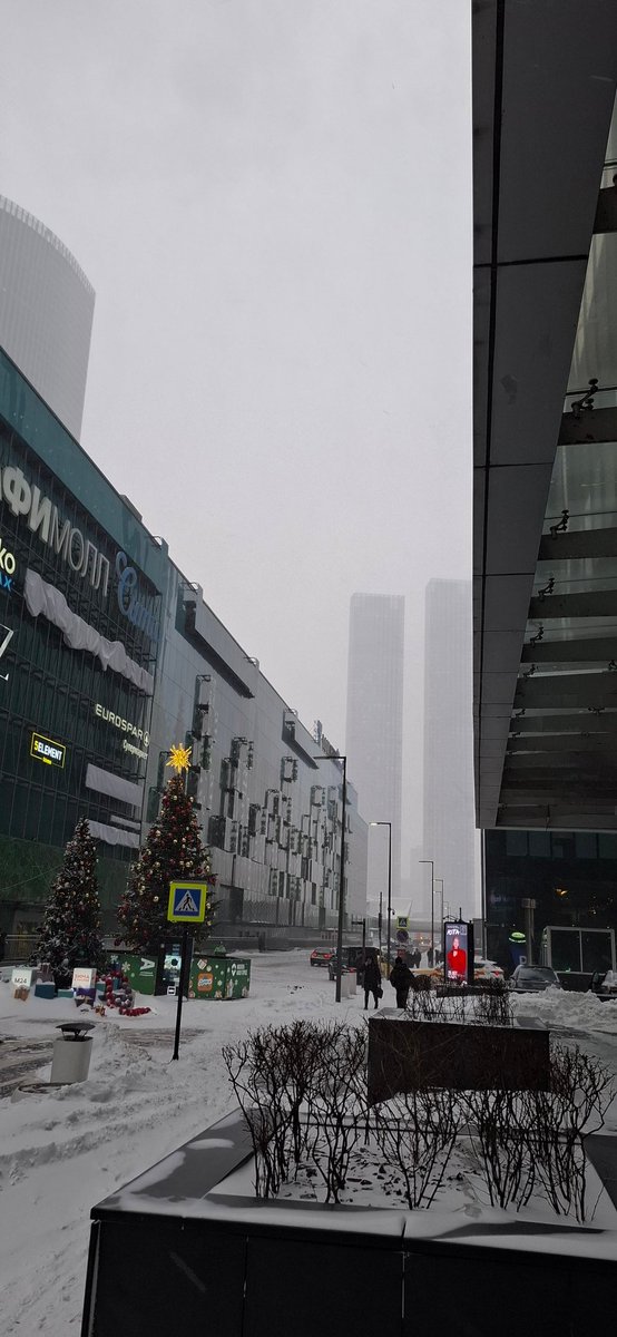 MoscowMichail's tweet photo. @PRINCESSBETH01 @nyc311 @nycgov Москва https://t.co/60RUvtrc6a