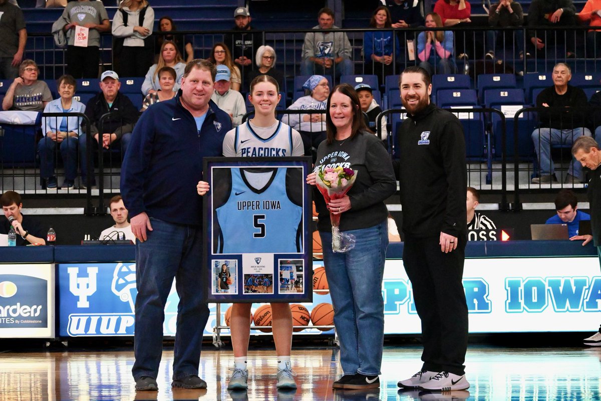 Upper Iowa Women's Basketball tweet media