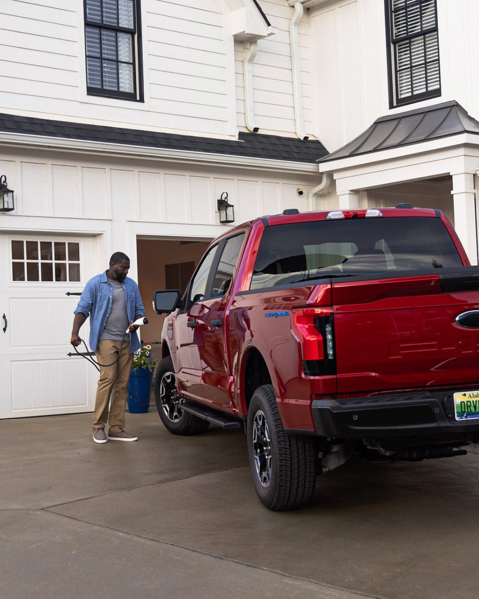 DriveElectricAlabama tweet media