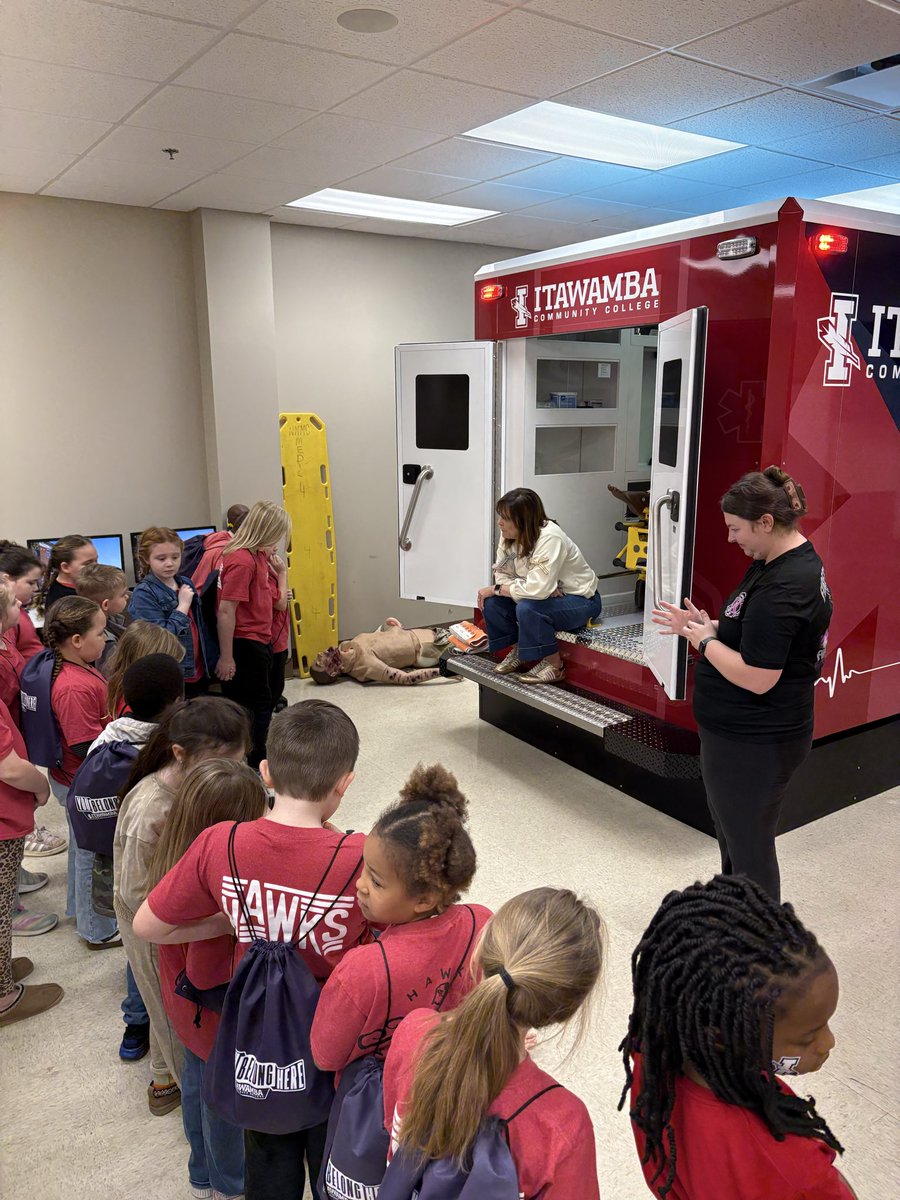 mindi_k_stout tweet media