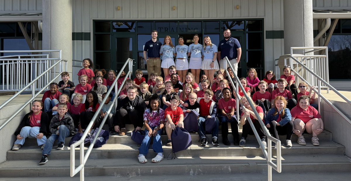 mindi_k_stout tweet media