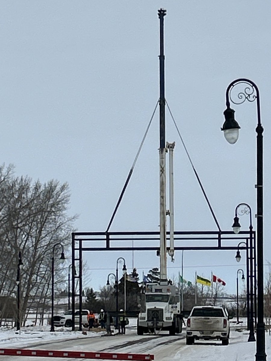 UPDATE: Installation of The Gateway Arch in the north end of Biggar.                                             #abetterBiggar