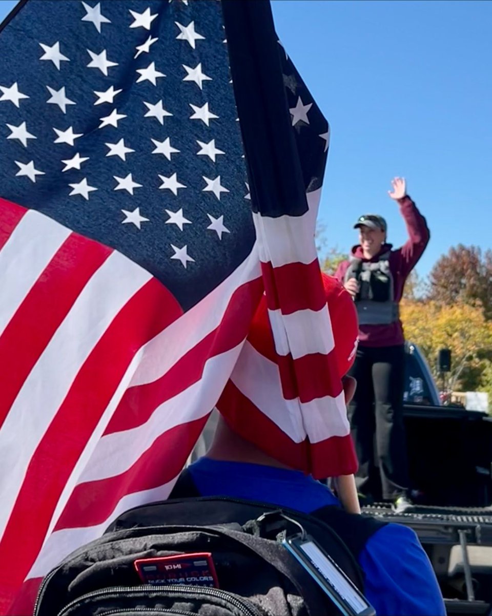 Veterans Bridge Home tweet media