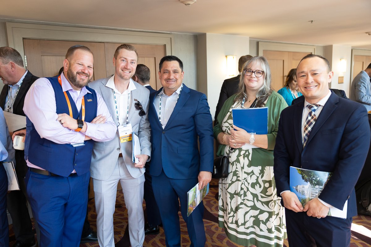 California New Car Dealers Association tweet media