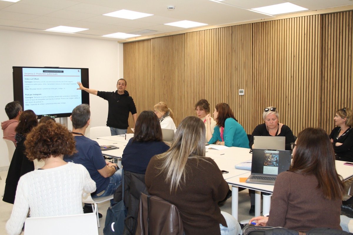 Innovació Educativa, Departament Educació tweet media