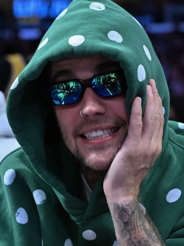 best justin pics (@postsjustin) on Twitter photo 