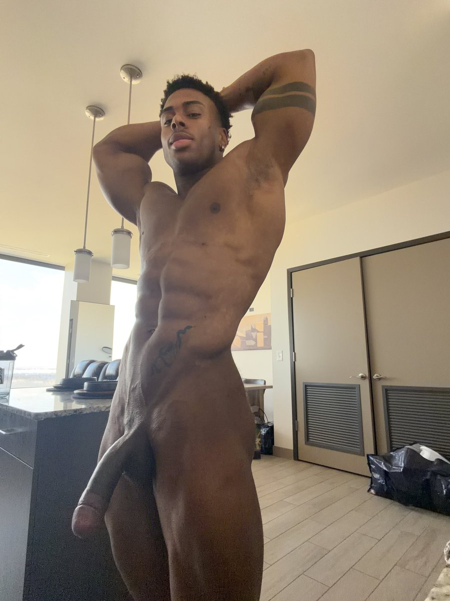 Kevin'skin boi tweet media