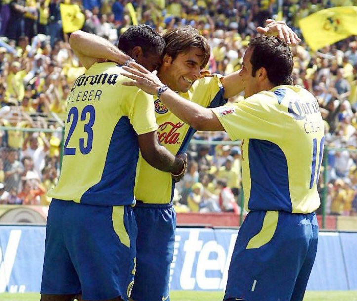 ElJefeAguila's tweet photo. -Y tú… ¿eras más de la BBC o de la MSN?

-Yo era más de la CKC…🦅🥹 https://t.co/DKFzeXG6nt