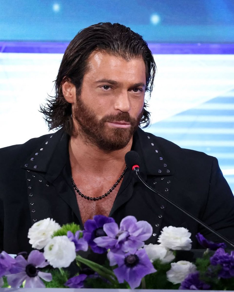 Can Yaman en el Festival de San Remo 💙🔥