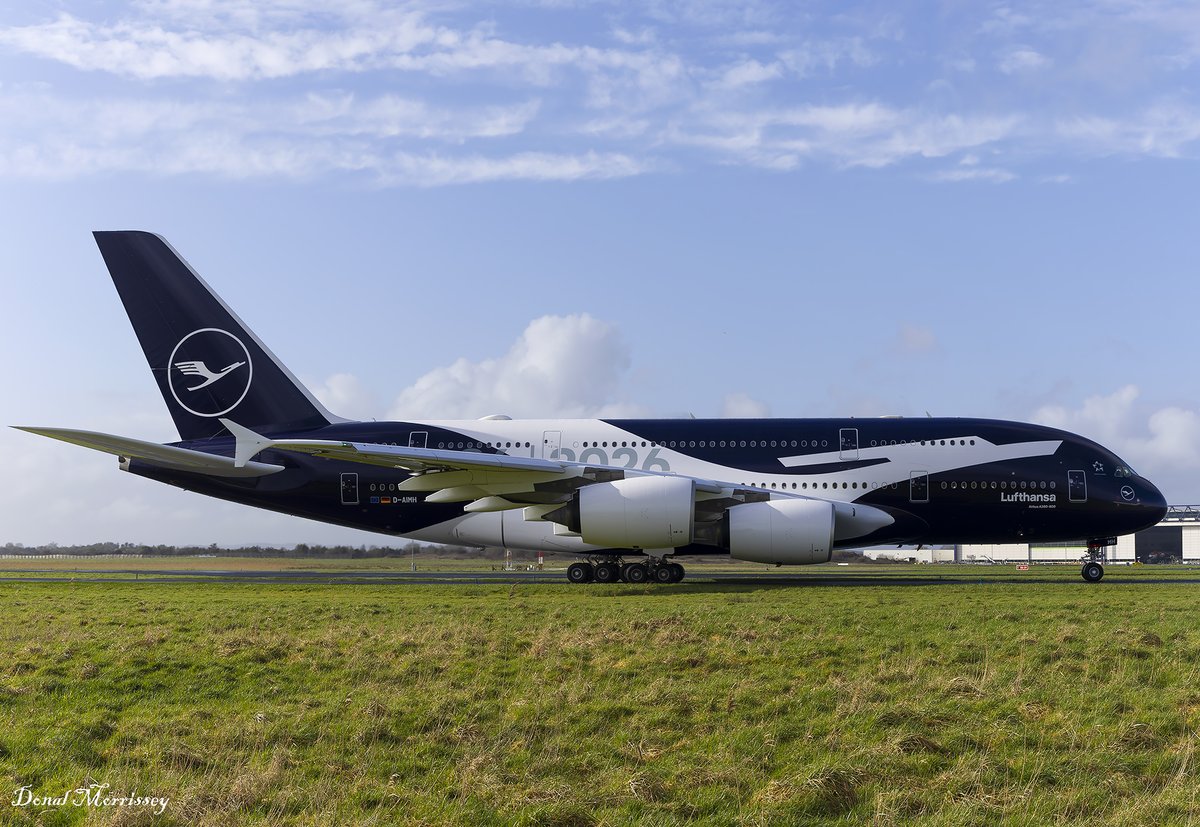 birrlad's tweet photo. Departing @ShannonAirport after painting @lufthansa 100th Anniversary Livery @Airbus A380-841 D-AIMH.
#avgeek #aviation #airline #Lufthansa #ShannonAirport #Airbus #planespotting https://t.co/Zzheh4paAd