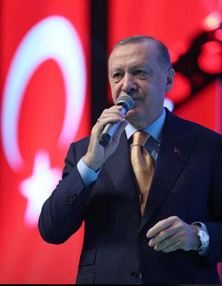 MuhamammetE's tweet photo. ERDOĞAN DEYİNCE
Türkiye Devlet Başkanı
Recep TAYYİP Erdoğan 

#iyikidoğdunreis
#CumhurunReisi72Yaşında https://t.co/yysrQWuWz8