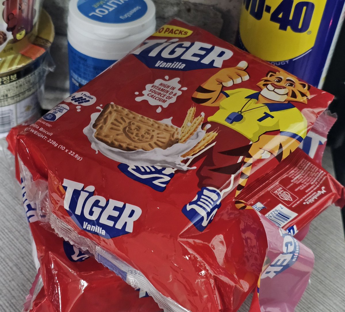 쥬리👾💨 tweet media