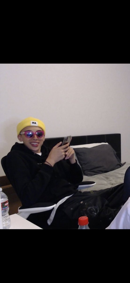 Celeste_1101💓🙈👑 tweet media