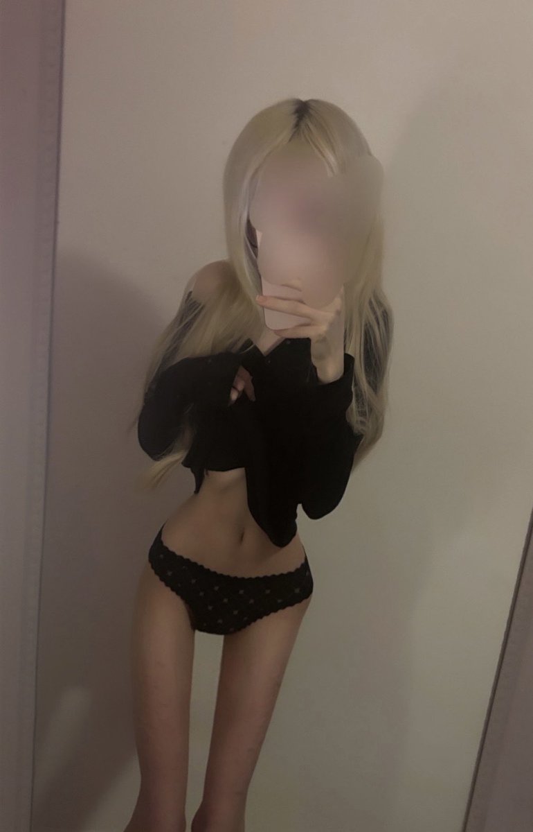 ︎︎ ︎ tweet media