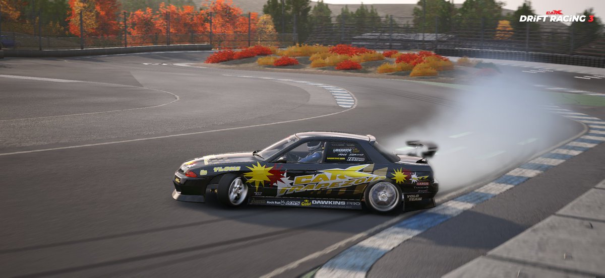 4Dr仕上げ(自称)一番乗り！ まだ前後バンパーが無いから暫定