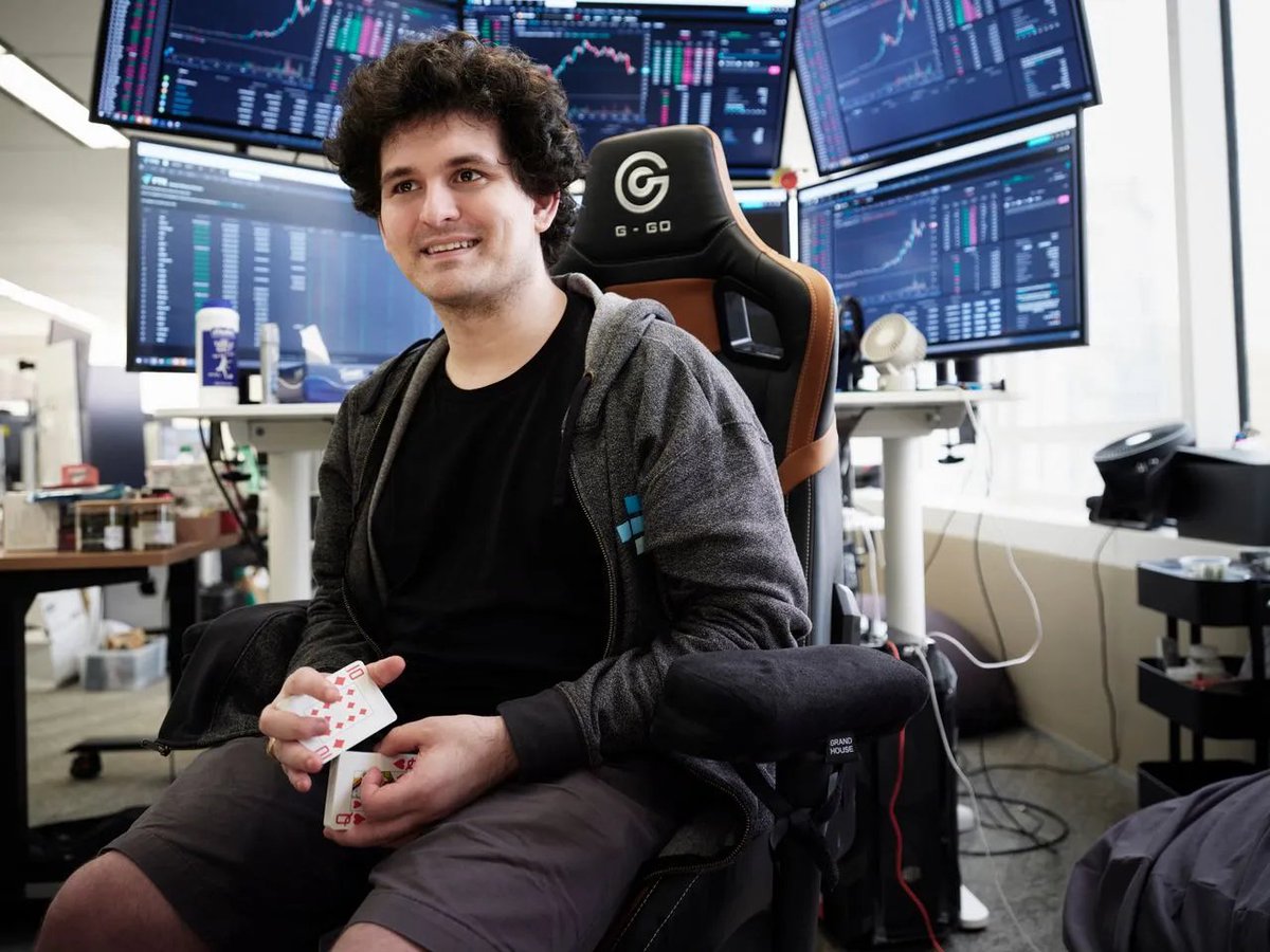 ChimpZoo tweet media