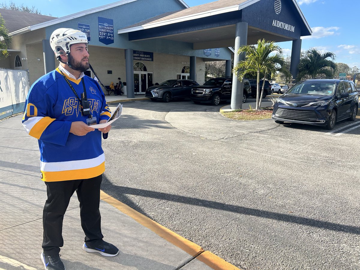 When you’re a principal, it’s sports day in anticipation of Purim, and you still fit into your high school hockey jersey 💪