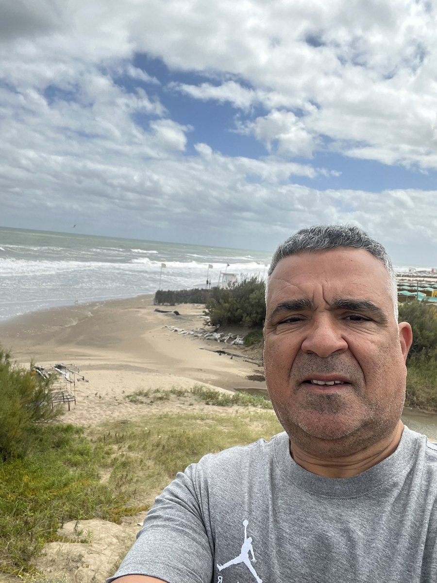 Hoy se entrenó… vista al Mar Argentino. Maravilloso. <a href="/argentina/">🇦🇷 Selección Argentina ⭐⭐⭐</a>👍💪