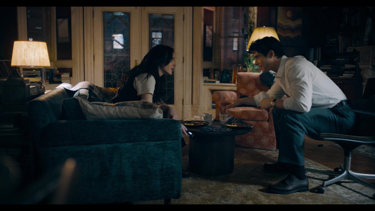 The way you can tell she's dead serious but it's all a game for him (one he is very bad at, by the way) 😭