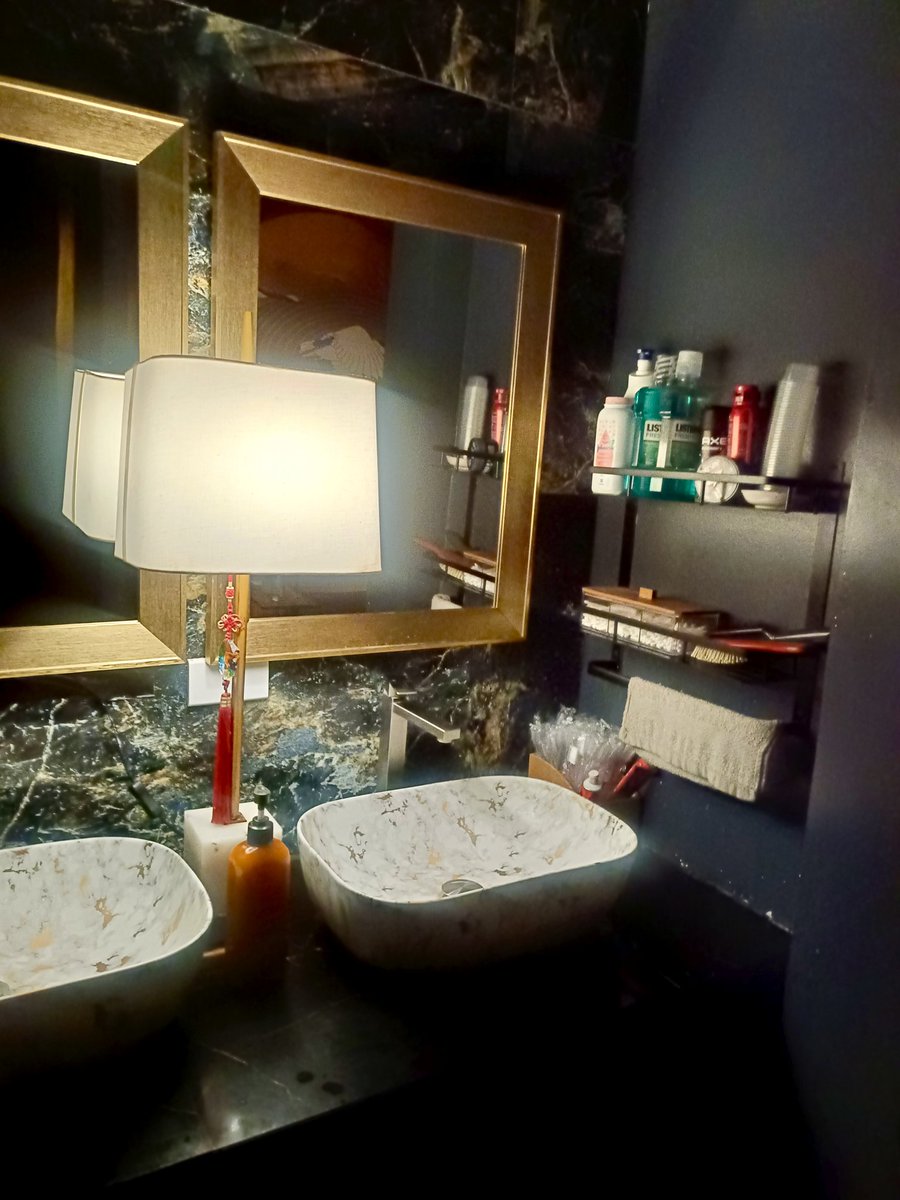 Review Natin tweet media