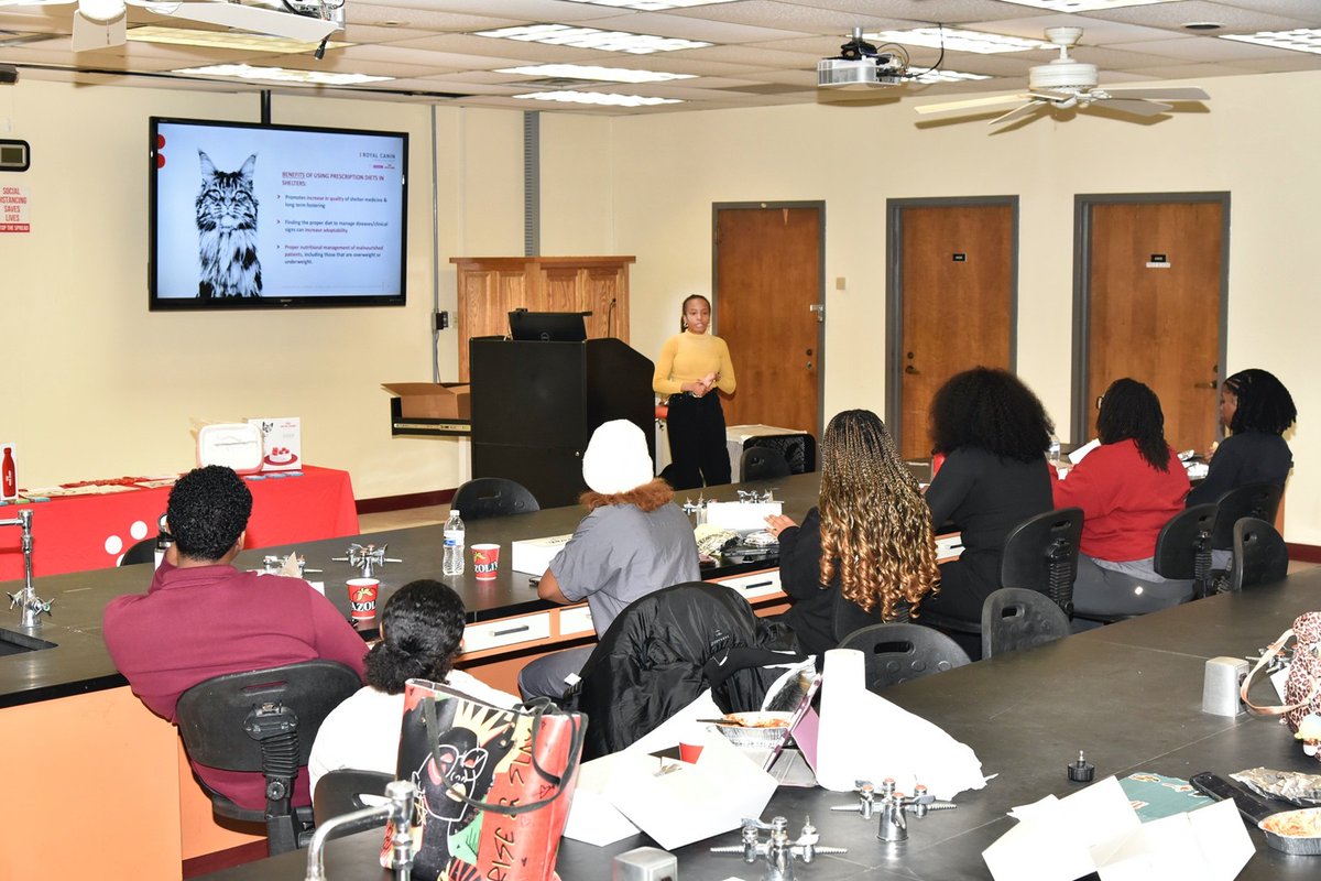 Tuskegee University College of Veterinary Medicine tweet media