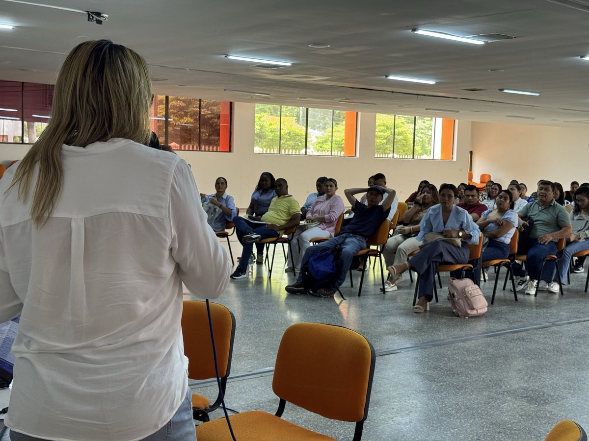 #ElDato Realizamos la audiencia para 30 vacantes de docentes que fueron preseleccionados a través del Sistema Maestro del <a href="/Mineducacion/">MinEducación</a>. Con transparencia y con un proceso basado en mérito, fortalecemos la calidad educativa en nuestro departamento.
<a href="/GobCordoba_/">Gobernación de Córdoba</a>