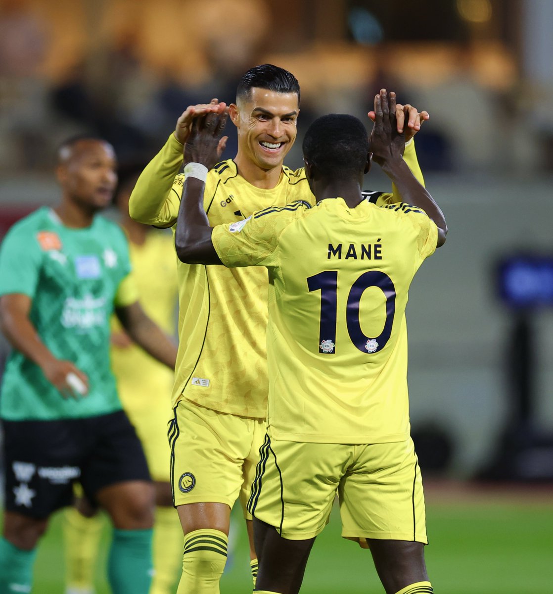 بصمـةٌ في كل ظهـور 💛