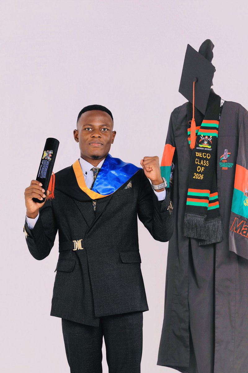 IzeDeuce's tweet photo. 26.02.2026

Bachelors degree in Economics 
(First Class Honors,Makerere University

TO GOD BE THE GLORY🤍
#Mak76thGrad https://t.co/xR0ydKENlM