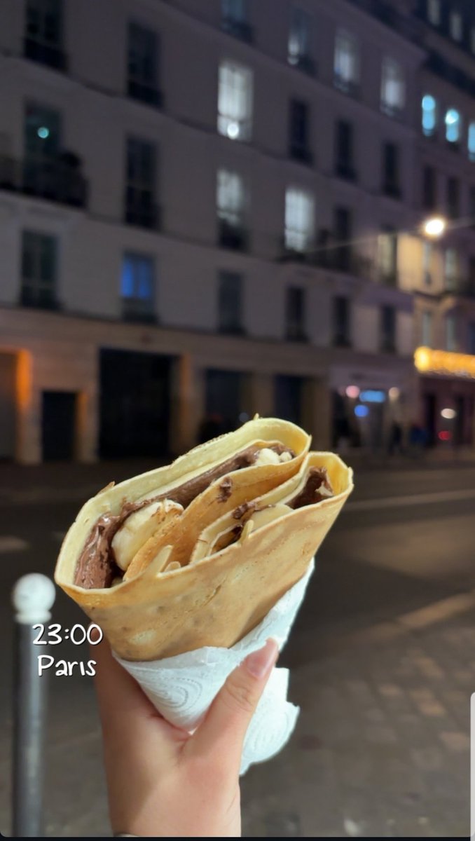 لیا آبنوس tweet media