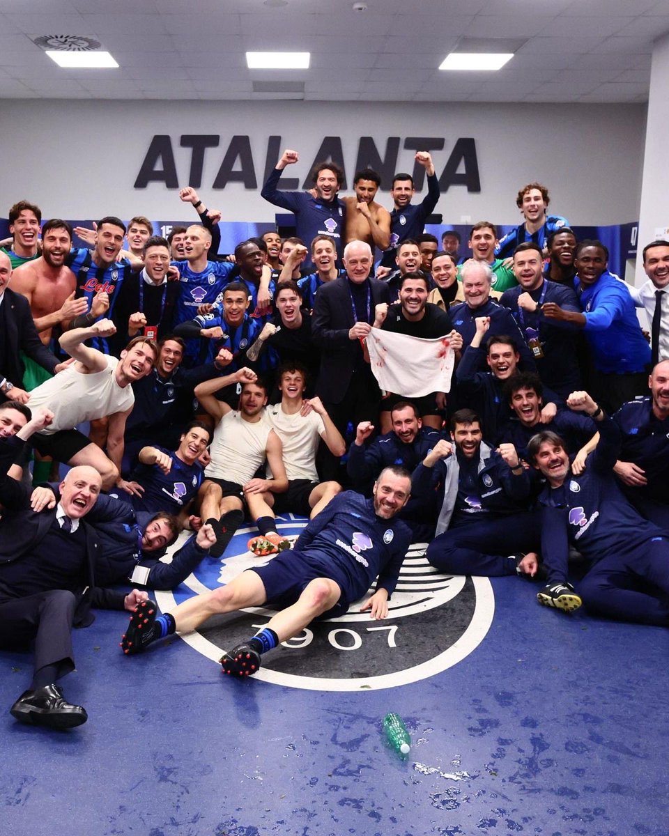 Marten de Roon tweet media