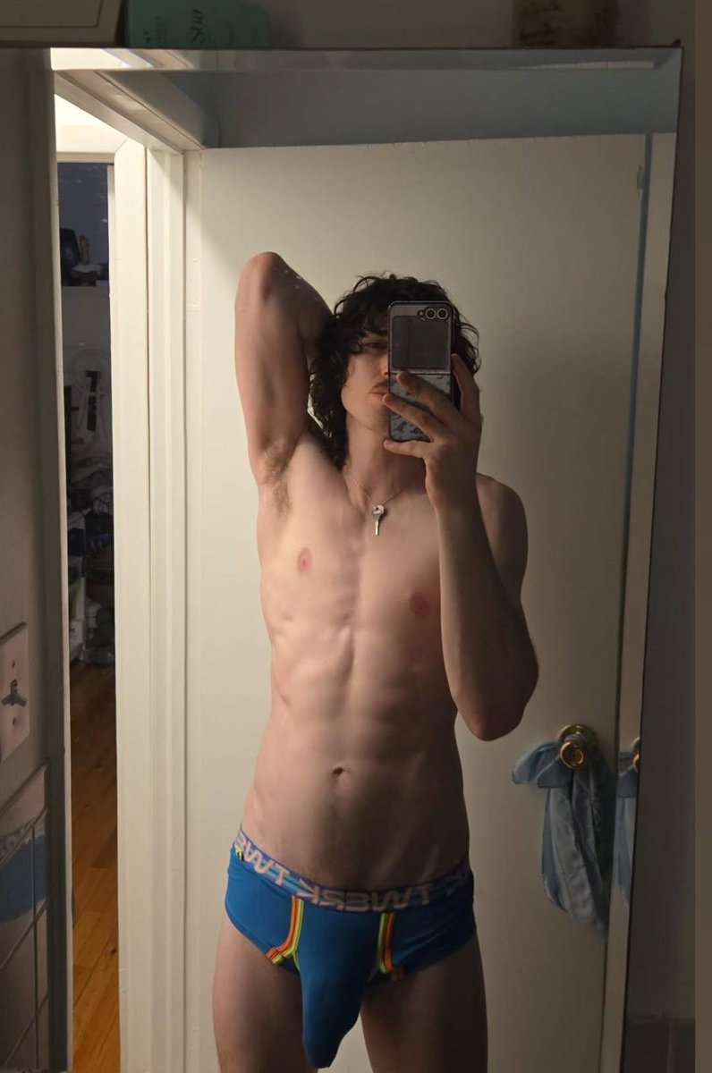 Master Morrow tweet media