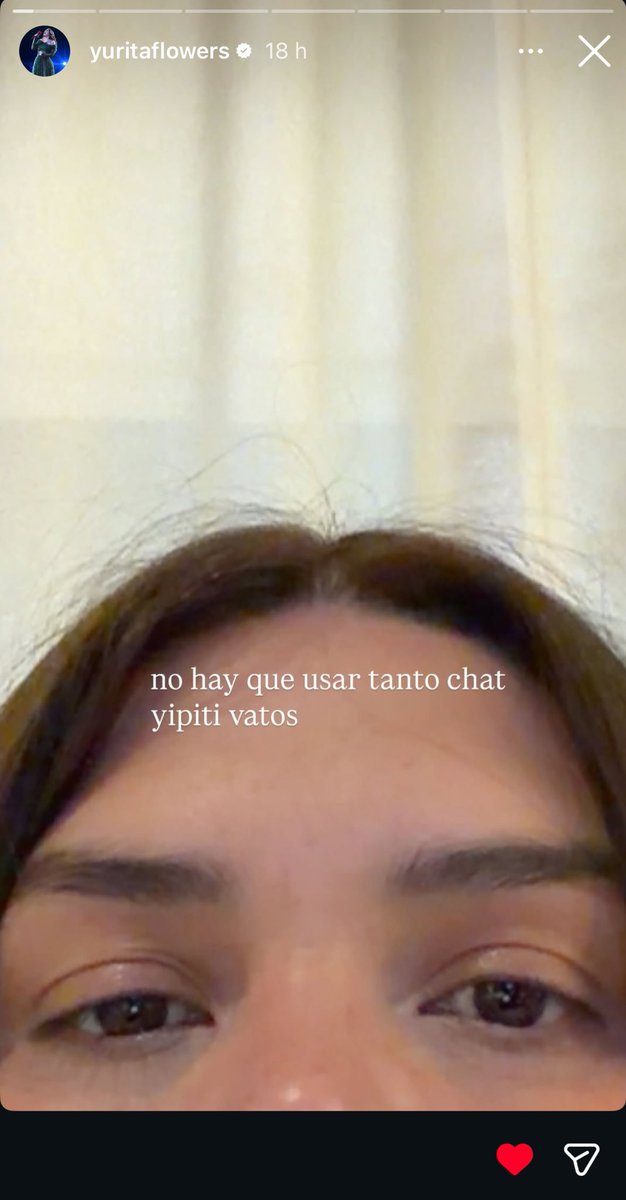 ZRPF_'s tweet photo. @yuritaflowers x2 Jajajajsjs https://t.co/LcOxXUsLKe
