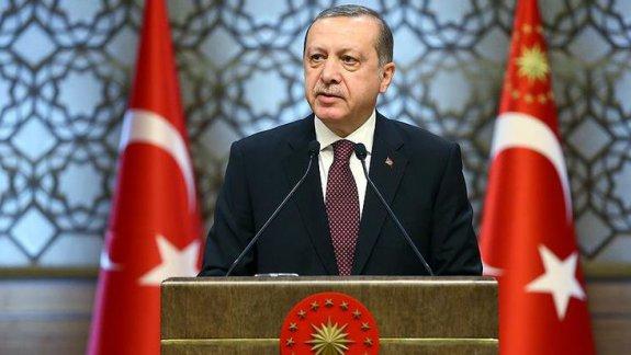 Sn. <a href="/tcbestepe/">T.C. Cumhurbaşkanlığı</a> , Sn. Cumhurbaşkanım <a href="/RTErdogan/">Recep Tayyip Erdoğan</a> ,

Taşeron şirket elemanı ->Sınavsız Kadro -> Kamu iscisi -> Maaş + ikramiye-tediye-yemek-yol : 87-95 bin TL

Üniversite mezunu->KPSS ile kadro->Memur :58-61 bin TL.

İkramiye-tediye-yemek-yol memurlara da verilmelidir.
#memur
