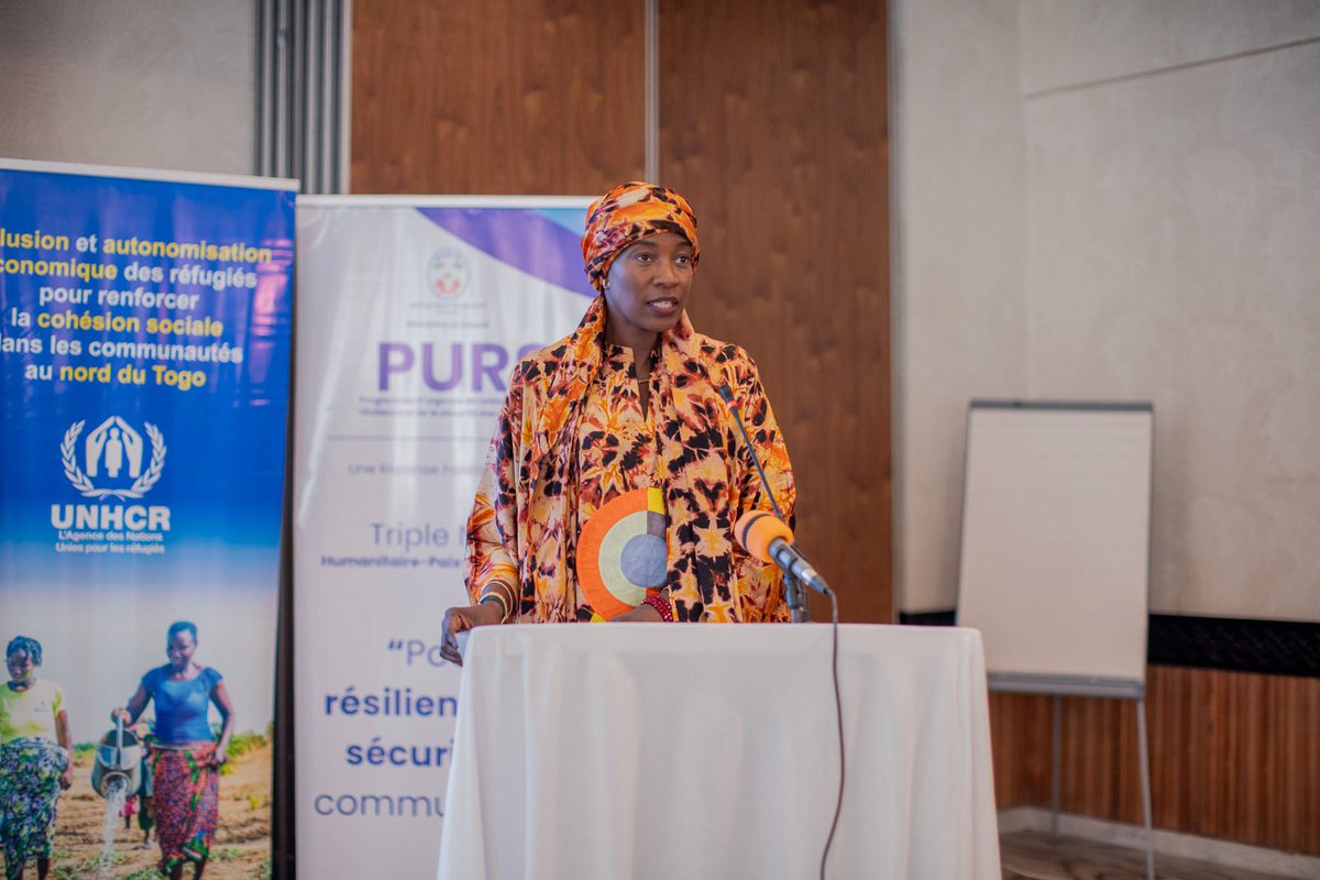 UN_Togo's tweet photo. La Coordonnatrice résidente @CoumbaDSow au nom des PTF, a rejoint pour le lancement le Coordonnateur Général du #PURS, le Représentant du ministre @actionsocialetg, les gouverneurs des régions de Kara et des Savanes qui accueillent des réfugiés fuyant des conflits dans leurs pays https://t.co/UGaLmFaZHg