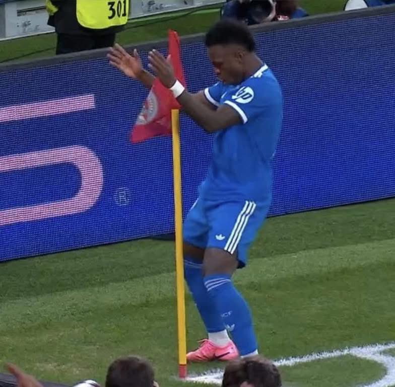 REAL MIL GRAU tweet media