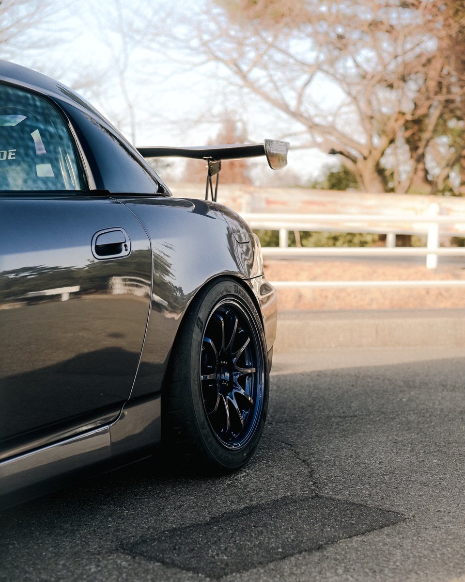 りょうハチ tweet media