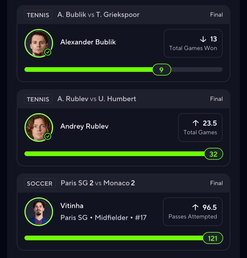 AJ (Fleezus) Smith tweet media