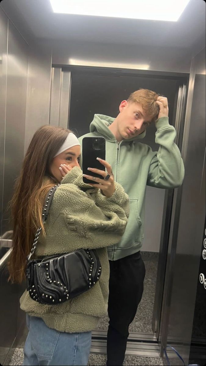 <a href="/Exi_fake_/">Exi (fake)</a>