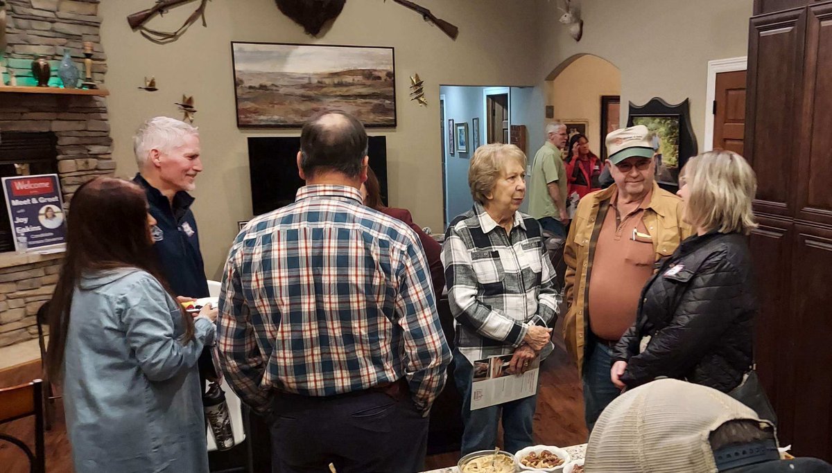 Joy Eakins for Governor tweet media