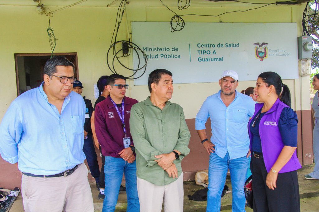 DPS_LosRios's tweet photo. #Daule | Autoridad del Distrito de Salud 09D19, Cristhian Moreno, mantuvo una agenda de trabajo con el alcalde, Wilson Cañizares, con el objetivo de establecer acciones para la adecuación de espacios para la atención médica en el Centro de Salud Guarumal.

#ElNuevoEcuador https://t.co/H4eQR2fRew
