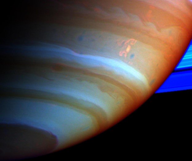 ahenk75's tweet image. #Itwas (Feb25, 2005) mentionned on apod.nasa.gov/apod/ap050225.… « Saturn's Dragon Storm »; Convoluted, swirling cloud features are tinted orange in the false-color, near-infrared img of Saturn's southern hemisphere. Img Cassini Imaging Team, SSI, JPL, ESA, NASA #Space #Astronomy