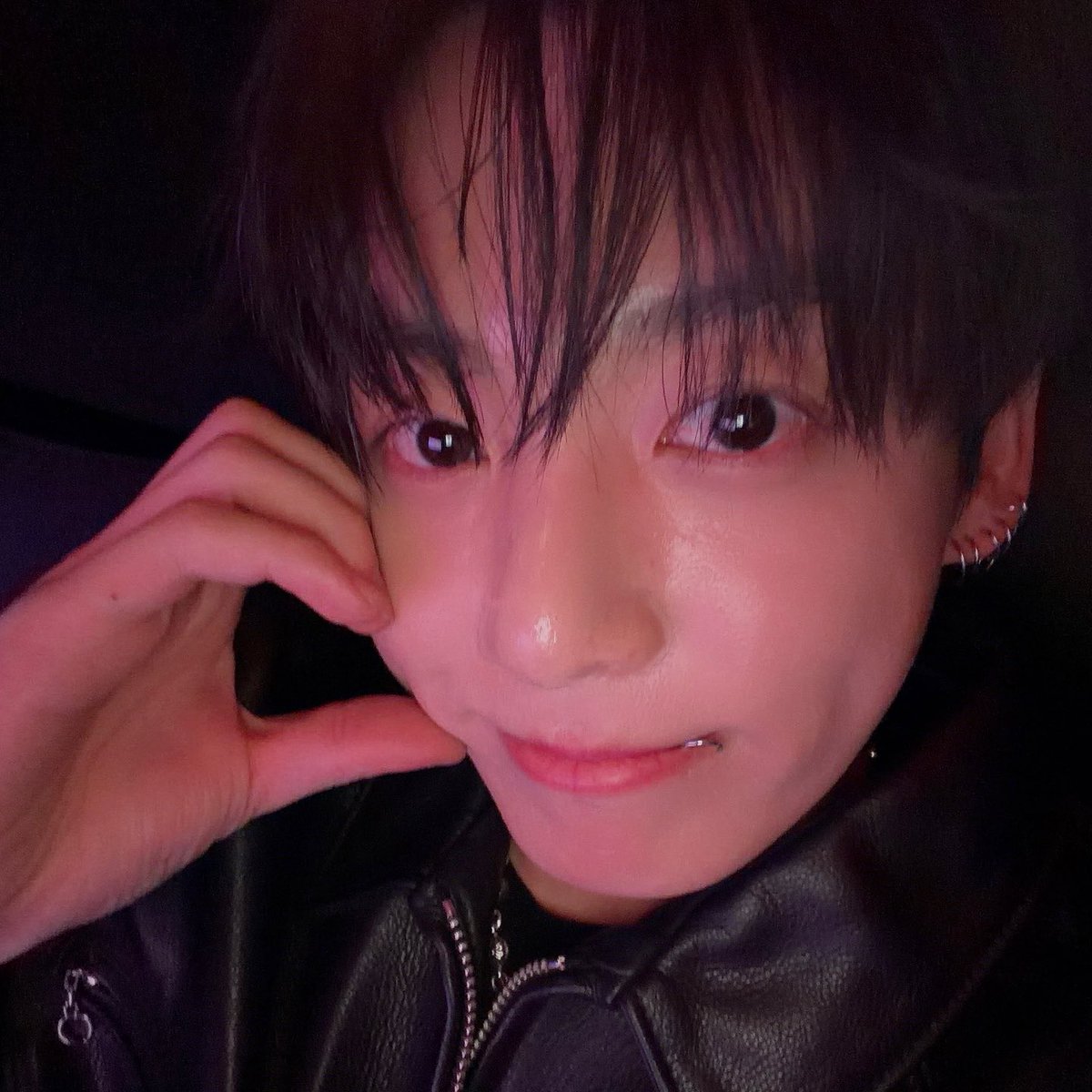 yooniskoo tweet picture